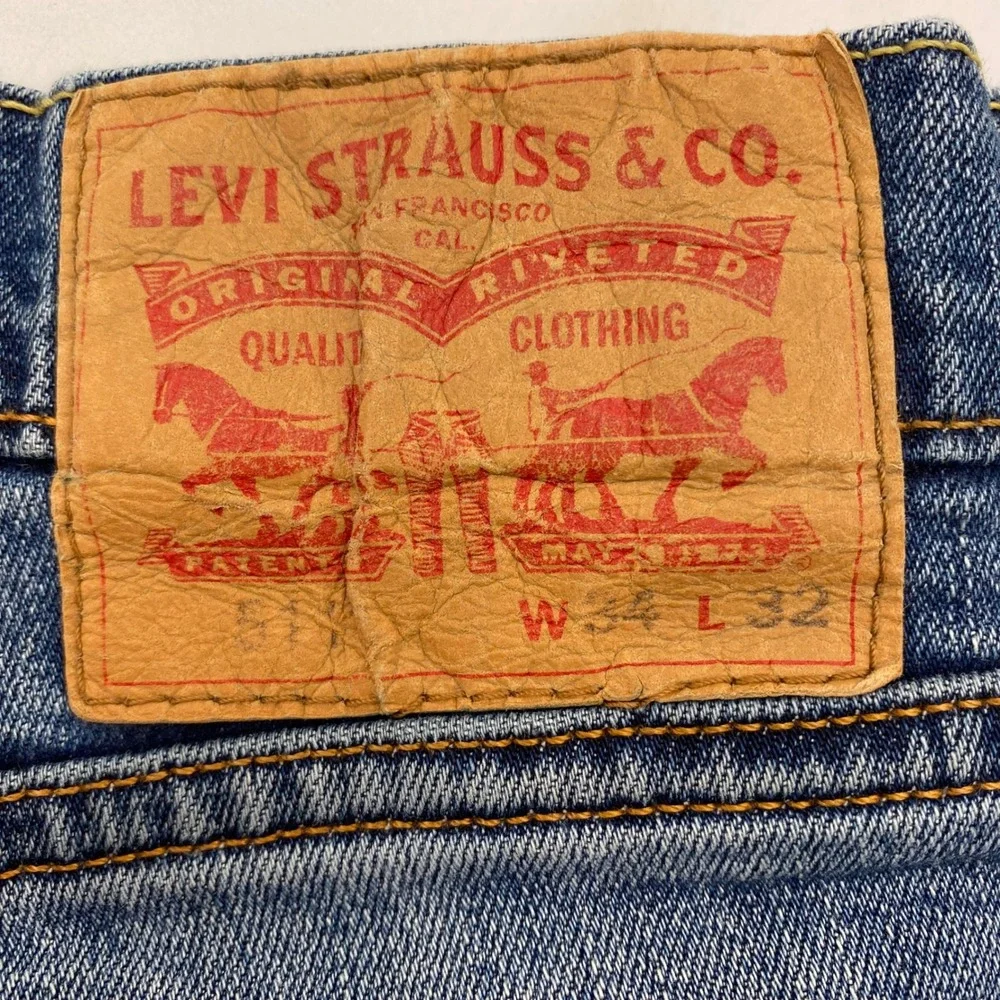 Levi's 511 Slim Fit Jeans Mens 34x32 Light Wash Blue Distressed Denim Casual SEO